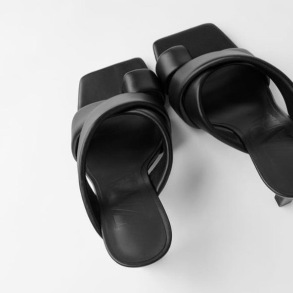 Zara Padded Heeled Leather Sandals NWT - Picture 6 of 15